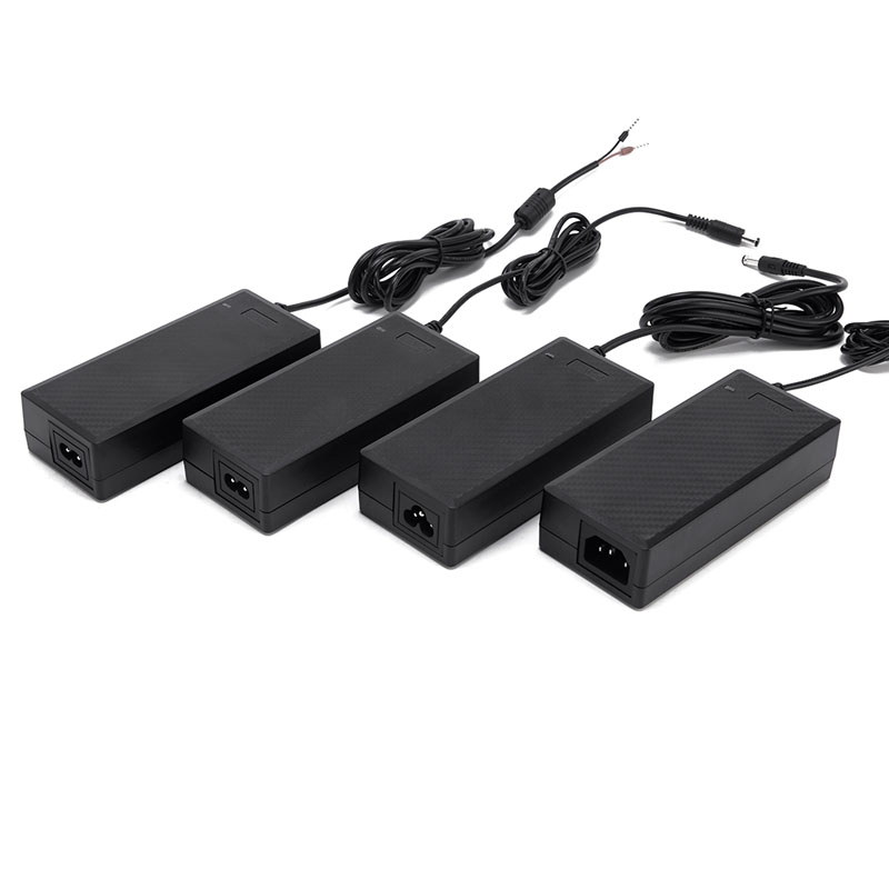 Adaptador de alimentación de escritorio de 120W