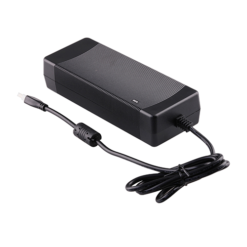 Adaptador de alimentación de escritorio de 150W