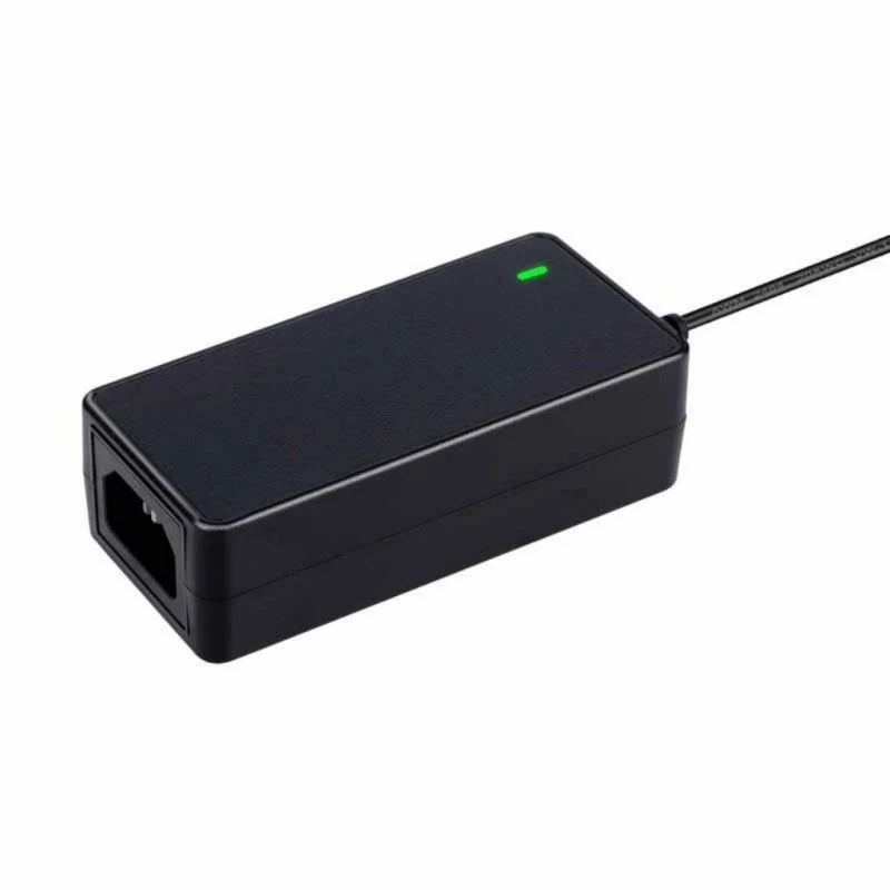 Adaptador de corriente de escritorio de 180 W